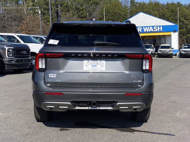 2026 Gray Metallic Ford Explorer Active 4X4 SUV