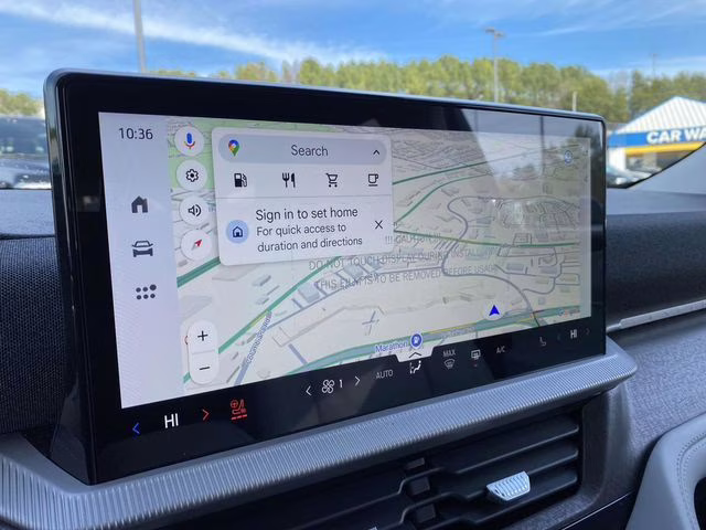 2026 White Metallic Ford Explorer Platinum 4X4 SUV