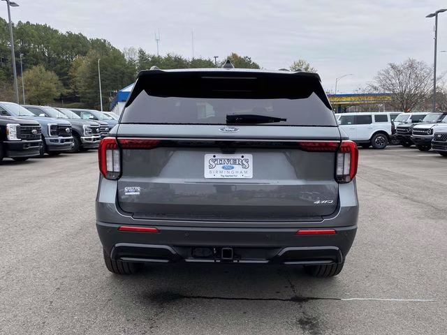 2026 Carbonized Gray Metallic Ford Explorer ST-Line 4X4 SUV