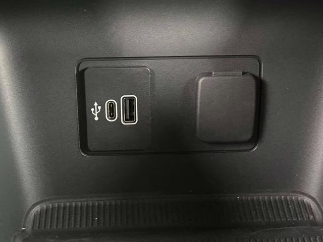 2026 White Metallic Ford Explorer ST 4X4 SUV