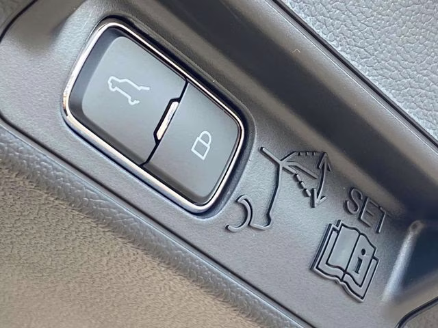 2026 Black Metallic Ford Explorer Tremor 4X4 SUV