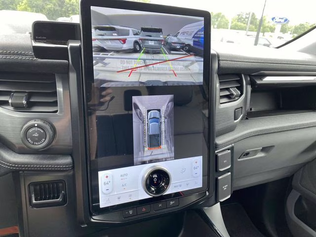 2025 Antimatter Blue Metallic Ford F-150 Lightning Flash AWD Truck