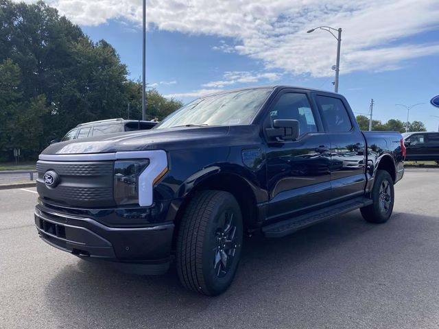 2025 Antimatter Blue Metallic Ford F-150 Lightning Flash AWD Truck