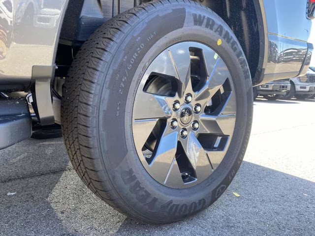 2025 Carbonized Gray Metallic Ford F-150 Lightning Flash AWD Truck