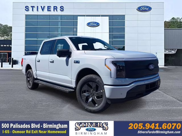 2025 Space White Metallic Ford F-150 Lightning Flash AWD Truck