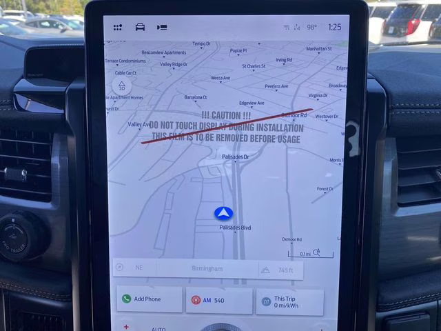 2025 Oxford White Ford F-150 Lightning Flash AWD Truck