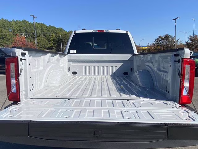 2026 Avalanche Ford Super Duty F-250 SRW XL 4X4 Truck