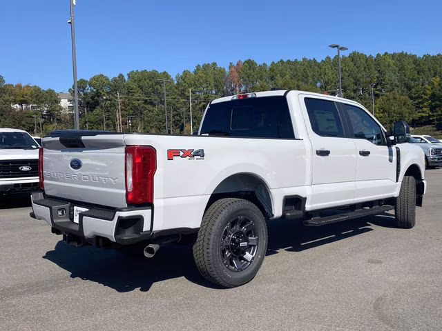2026 Avalanche Ford Super Duty F-250 SRW XL 4X4 Truck