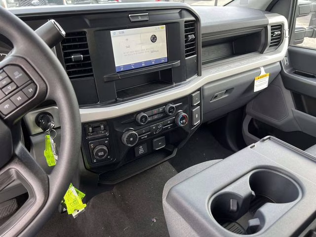 2026 Avalanche Ford Super Duty F-250 SRW XL 4X4 Truck