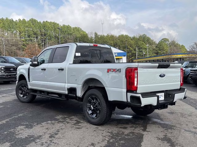2026 Avalanche Ford Super Duty F-250 SRW XL 4X4 Truck