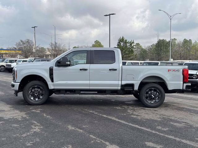 2026 Avalanche Ford Super Duty F-250 SRW XL 4X4 Truck