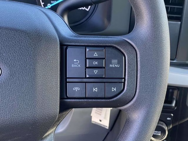 2026 Oxford White Ford Super Duty F-250 SRW XL RWD Truck