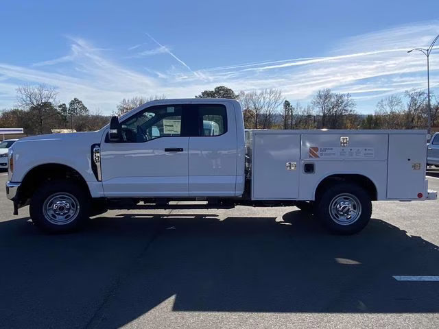 2026 Oxford White Ford Super Duty F-250 SRW XL RWD Truck