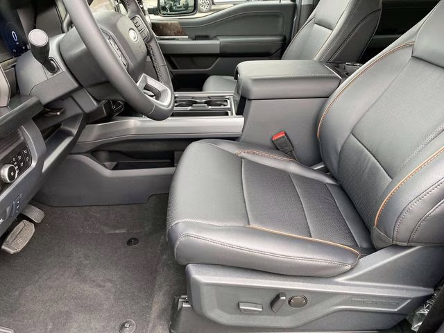 2026 Glacier Gray Metallic Tri-Coat Ford Super Duty F-250 SRW Lariat 4X4 Truck