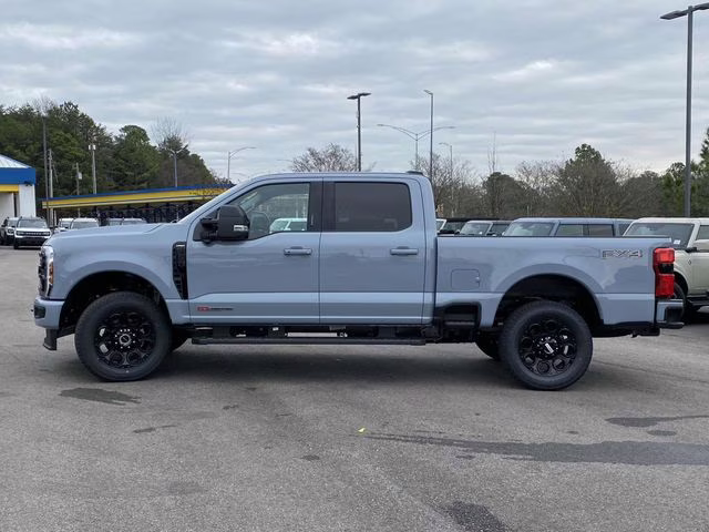2026 Glacier Gray Metallic Tri-Coat Ford Super Duty F-250 SRW Lariat 4X4 Truck