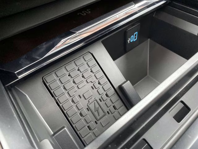 2026 Black Metallic Ford Super Duty F-250 SRW King Ranch 4X4 Truck