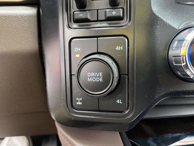 2026 Black Metallic Ford Super Duty F-250 SRW King Ranch 4X4 Truck