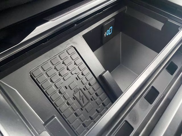 2026 Star White Metallic Tri-Coat Ford Super Duty F-250 SRW Platinum 4X4 Truck