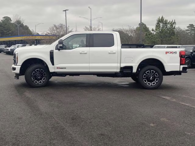 2026 Star White Metallic Tri-Coat Ford Super Duty F-250 SRW Platinum 4X4 Truck