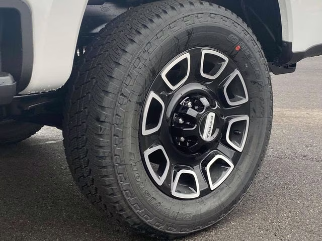 2026 Star White Metallic Tri-Coat Ford Super Duty F-250 SRW Platinum 4X4 Truck