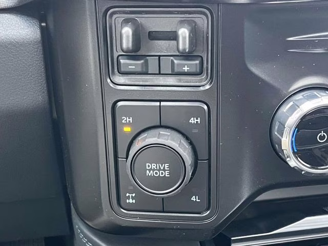 2026 Avalanche Ford Super Duty F-250 SRW Platinum 4X4 Truck