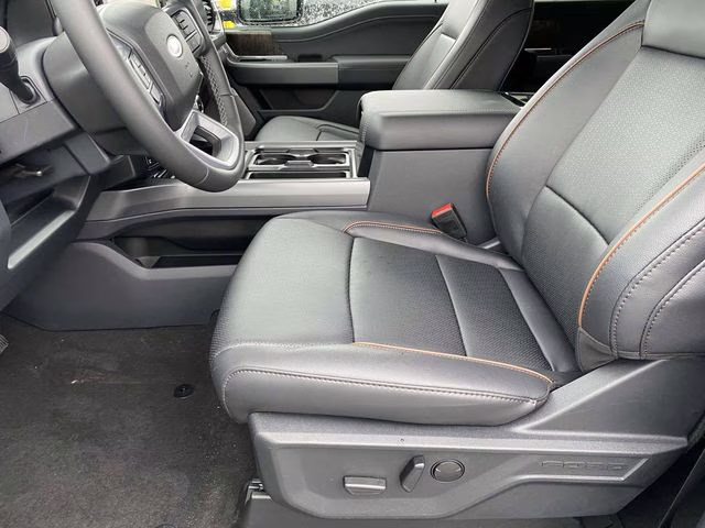 2026 Avalanche Ford Super Duty F-250 SRW Lariat 4X4 Truck