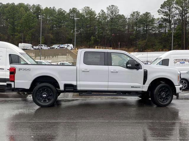 2026 Avalanche Ford Super Duty F-250 SRW Lariat 4X4 Truck