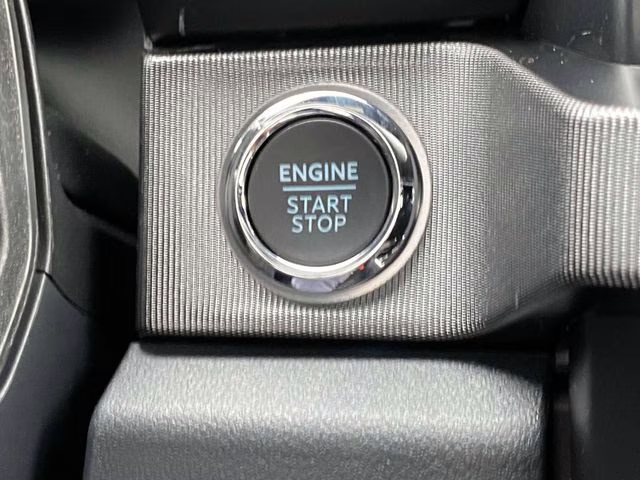 2026 Star White Metallic Tri-Coat Ford Super Duty F-250 SRW Platinum 4X4 Truck