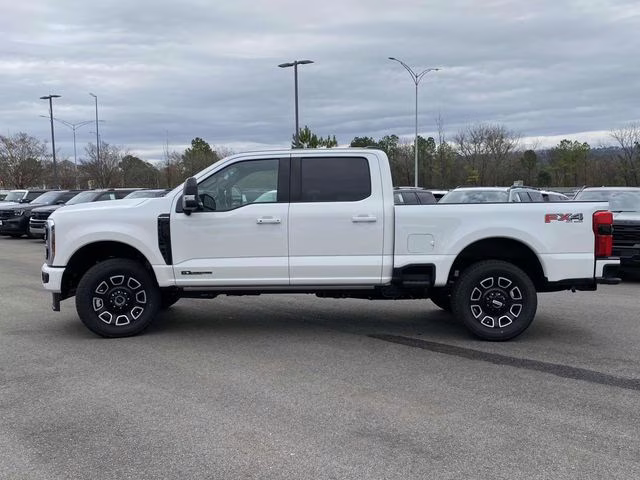 2026 Star White Metallic Tri-Coat Ford Super Duty F-250 SRW Platinum 4X4 Truck