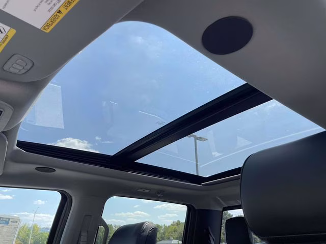 2026 Glacier Gray Ford Super Duty F-350 SRW Lariat 4X4 Truck