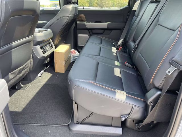 2026 Glacier Gray Ford Super Duty F-350 SRW Lariat 4X4 Truck