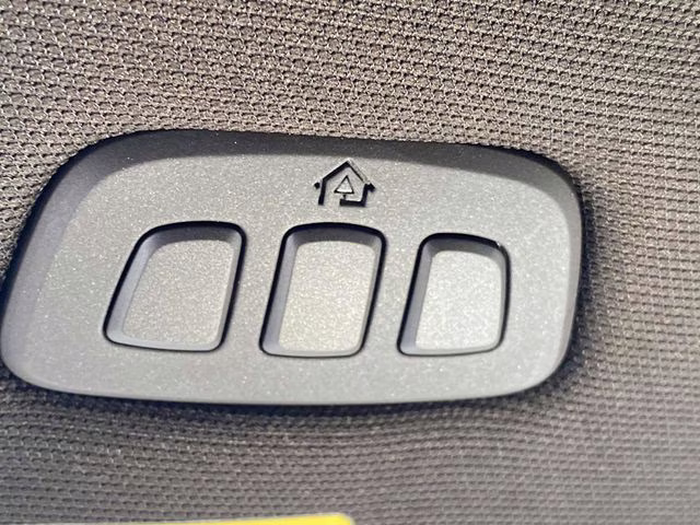 2025 Black Metallic Ford Super Duty F-350 SRW King Ranch 4X4 Truck