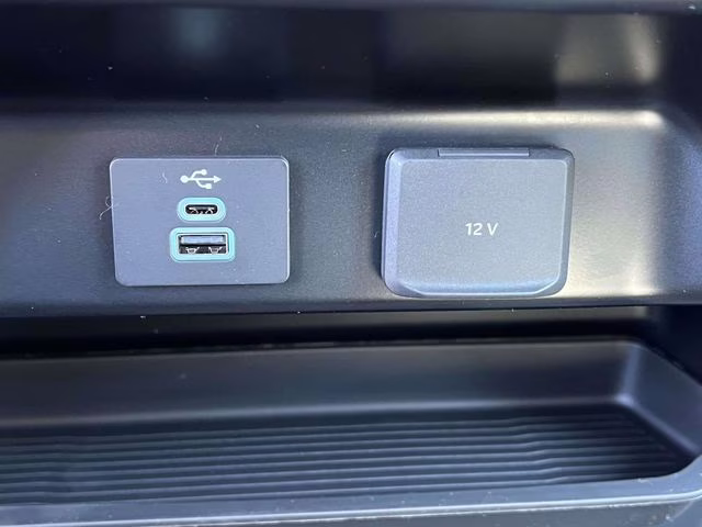 2026 Oxford White Ford Super Duty F-350 SRW XL 4X4 Truck