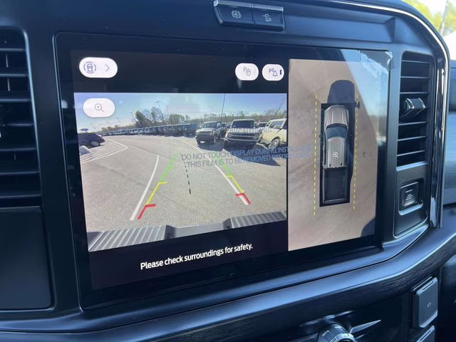 2026 Avalanche Ford Super Duty F-350 SRW Lariat 4X4 Truck