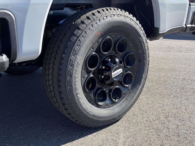 2026 Avalanche Ford Super Duty F-350 SRW Lariat 4X4 Truck