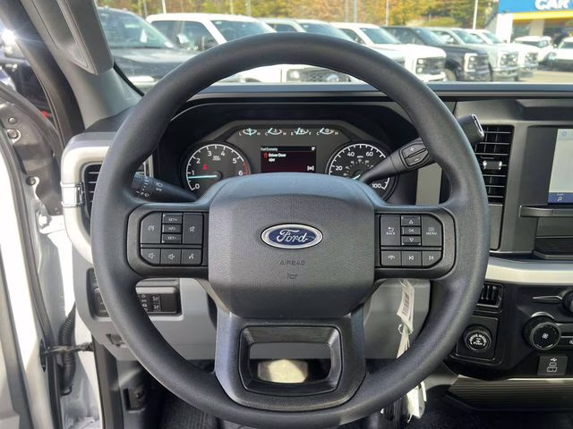 2026 Oxford White Ford Super Duty F-250 SRW XL RWD Truck