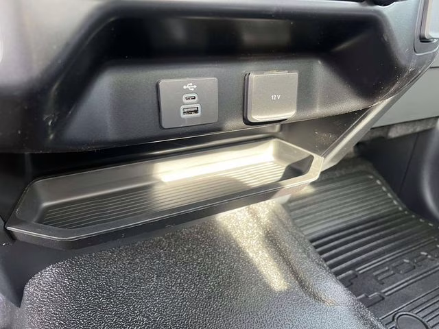 2026 Oxford White Ford Super Duty F-250 SRW XL RWD Truck