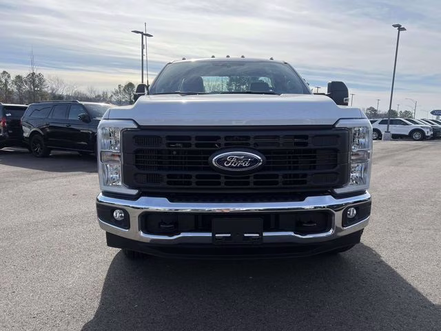 2026 Oxford White Ford Super Duty F-250 SRW XL RWD Truck