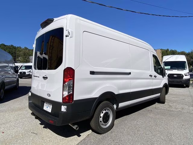 2026 Oxford White Ford Transit Cargo Van Base RWD Van