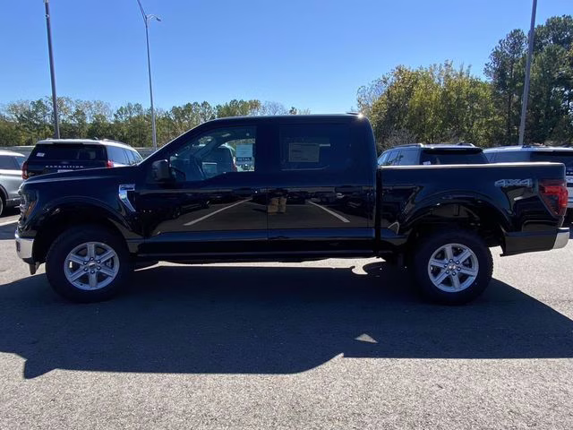 2025 Black Metallic Ford F-150 XLT 4X4 Truck