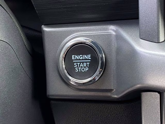 2025 Agate Black Metallic Ford F-150 XLT 4X4 Truck