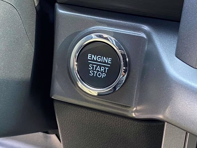 2025 Agate Black Metallic Ford F-150 XLT 4X4 Truck