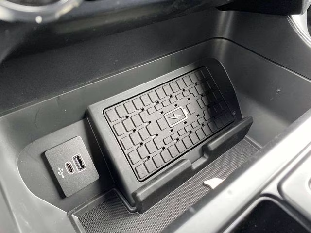 2025 Oxford White Ford F-150 XLT 4X4 Truck