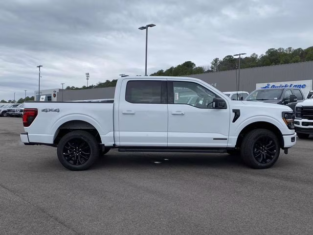 2025 Oxford White Ford F-150 XLT 4X4 Truck
