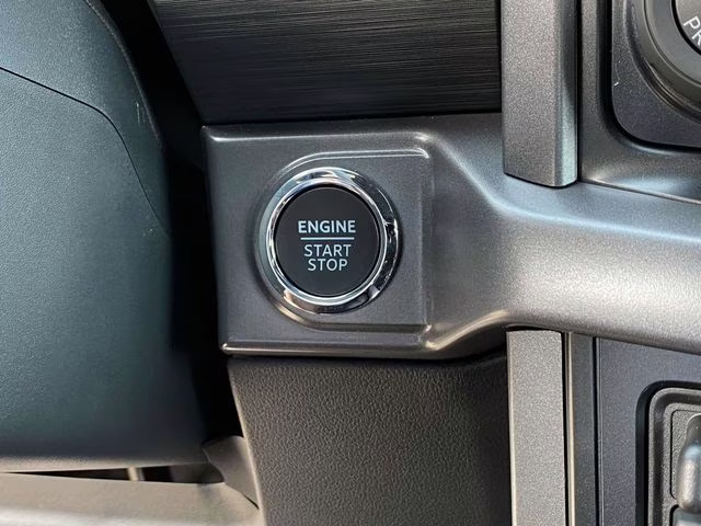 2025 Agate Black Metallic Ford F-150 XLT 4X4 Truck