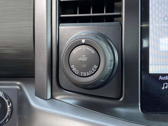 2025 Agate Black Metallic Ford F-150 XLT 4X4 Truck