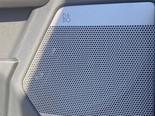 2025 Silver Metallic Ford F-150 Lariat 4X4 Truck