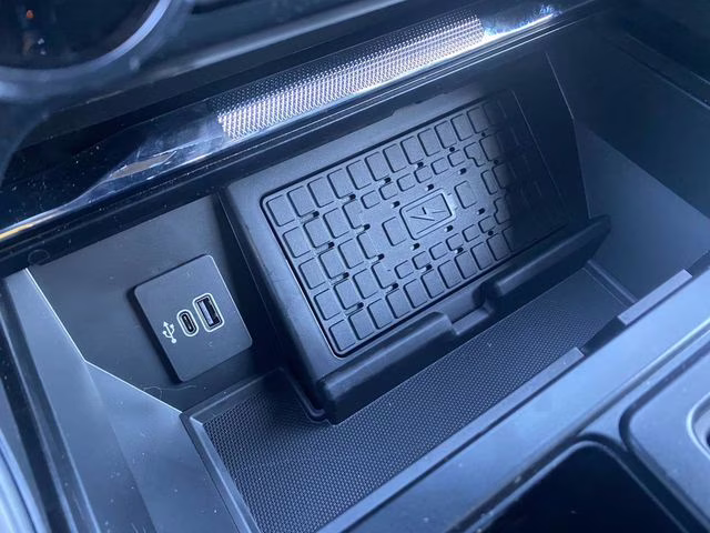 2025 Silver Metallic Ford F-150 Lariat 4X4 Truck