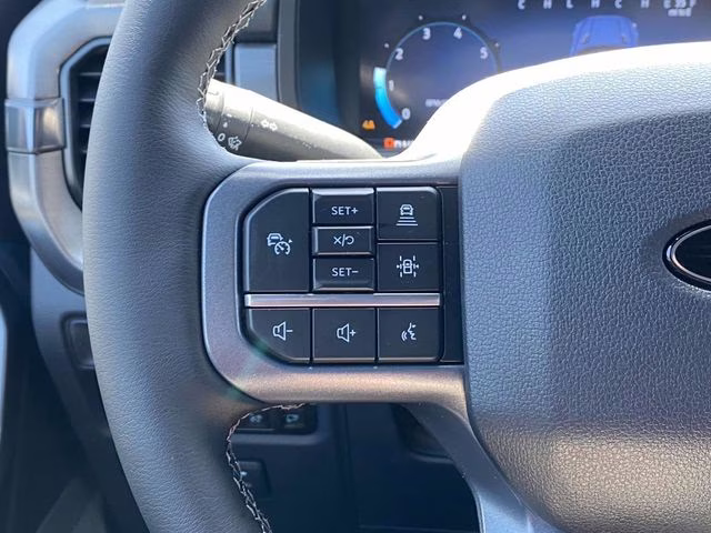 2025 Black Metallic Ford F-150 Lariat 4X4 Truck