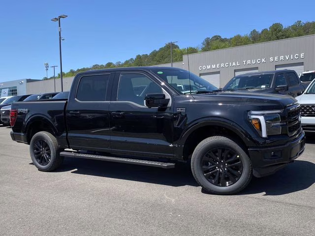2025 Black Metallic Ford F-150 Lariat 4X4 Truck